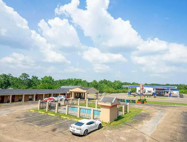 OYO Hotel Opp Al, Floral Hwy hotel detail image 3