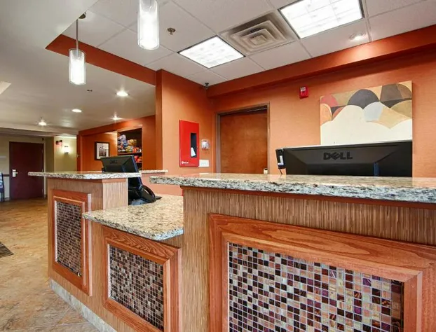 Comfort Inn & Suites Copley Akron hotel detail image 4