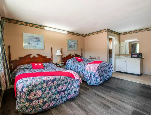 OYO Hotel Calhoun, GA I-75 hotel detail image 2