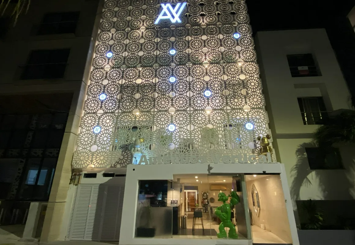 Auténtico Vertical Playa del Carmen hotel hero