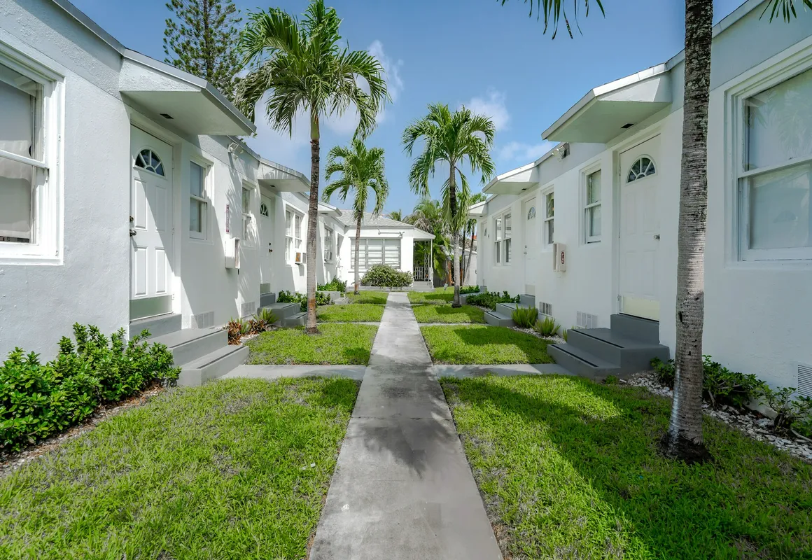 PRAIA Hotel Hollywood hotel hero