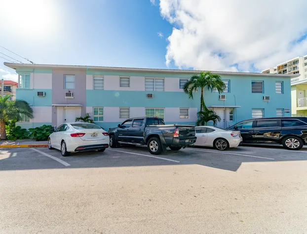 Praia Hotel Boutique & Apartments Miami Beach hotel detail image 2