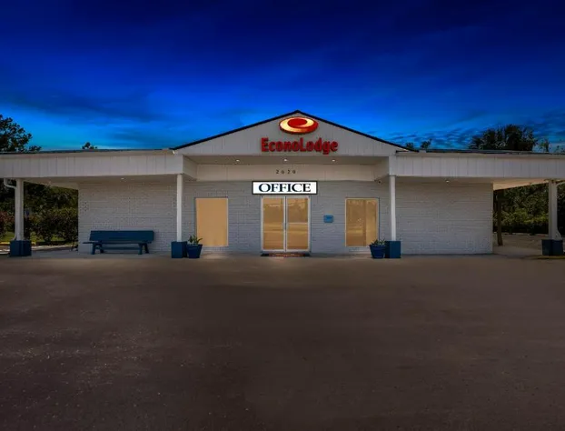 Econo Lodge hotel detail image 4