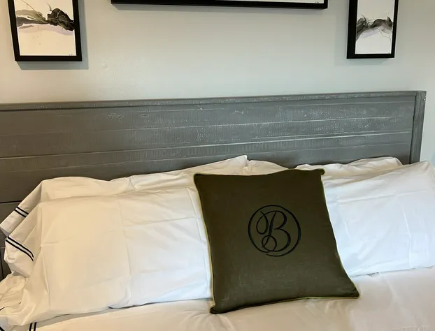 The Brattleboro hotel detail image 2