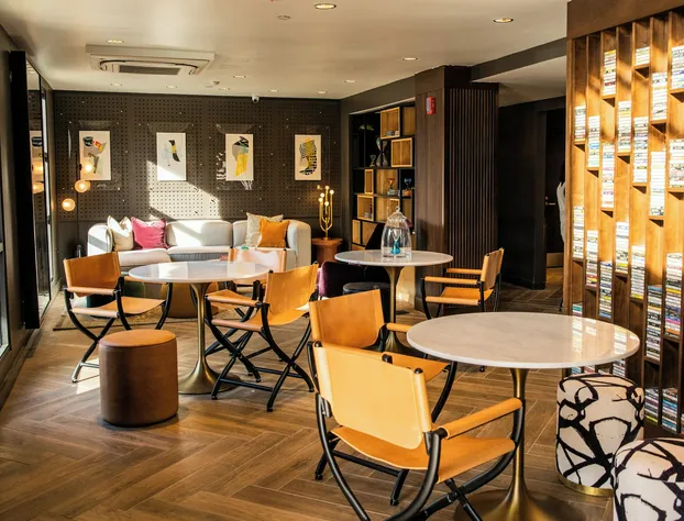 voco The Darwin Atlanta Midtown by IHG hotel detail image 2