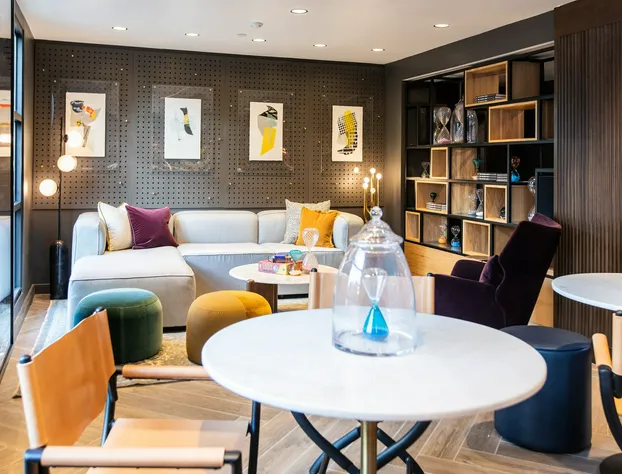 voco The Darwin Atlanta Midtown by IHG hotel detail image 3