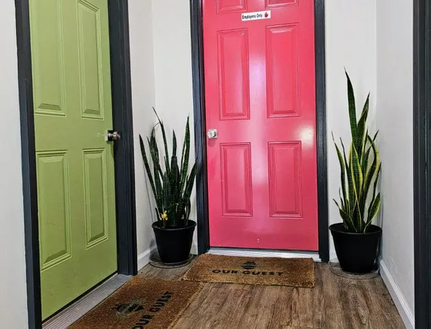 The Honey Bee Motel hotel detail image 4