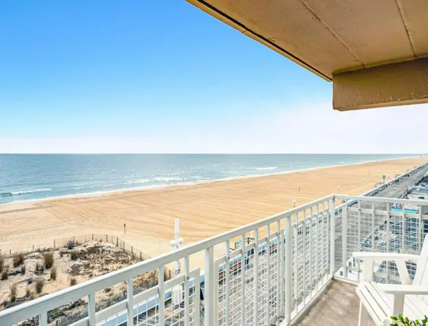 Dunes Suites Oceanfront hotel detail image 2