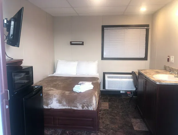 The Armadillo Hotel Karnes City hotel detail image 2