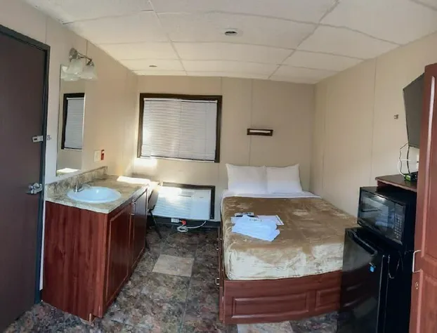 The Armadillo Hotel Karnes City hotel detail image 3