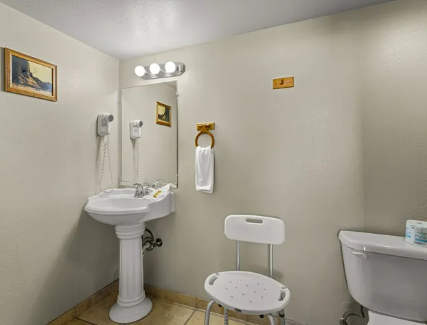 Americas Best Value Inn Gallup hotel detail image 4