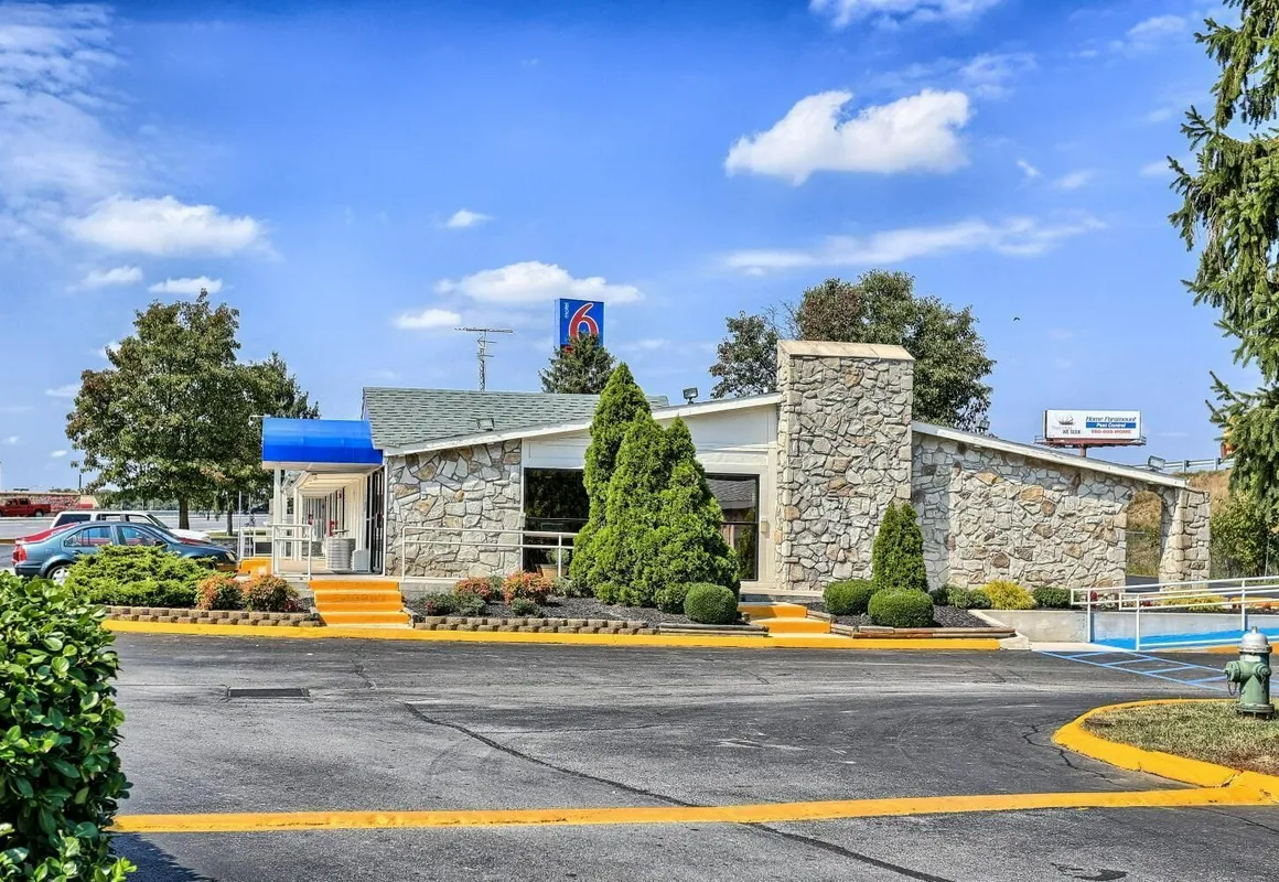 Motel 6 Hagerstown, MD hotel hero