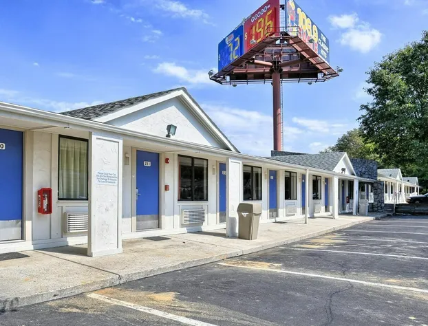 Motel 6 Hagerstown, MD hotel detail image 1