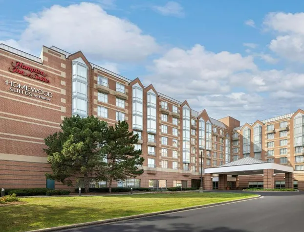 Hampton Inn & Suites Downers Grove Chicago hotel detail image 1