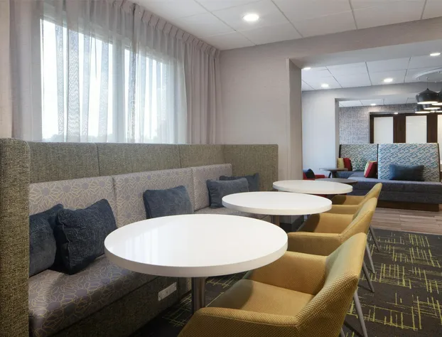 Hampton Inn Evergreen hotel detail image 3