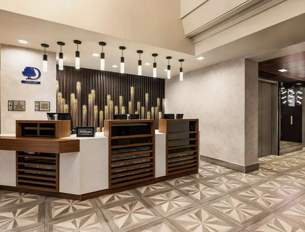 DoubleTree by Hilton New York Midtown Fifth Ave hotel detail image 3