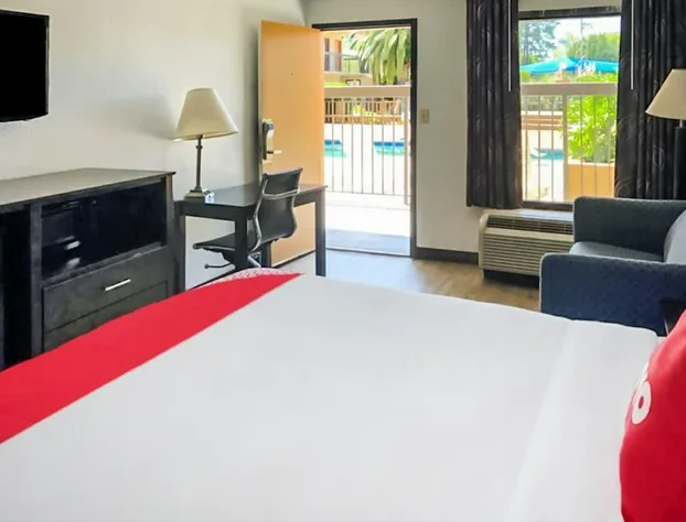 Days Inn Baton Rouge South hotel detail image 2