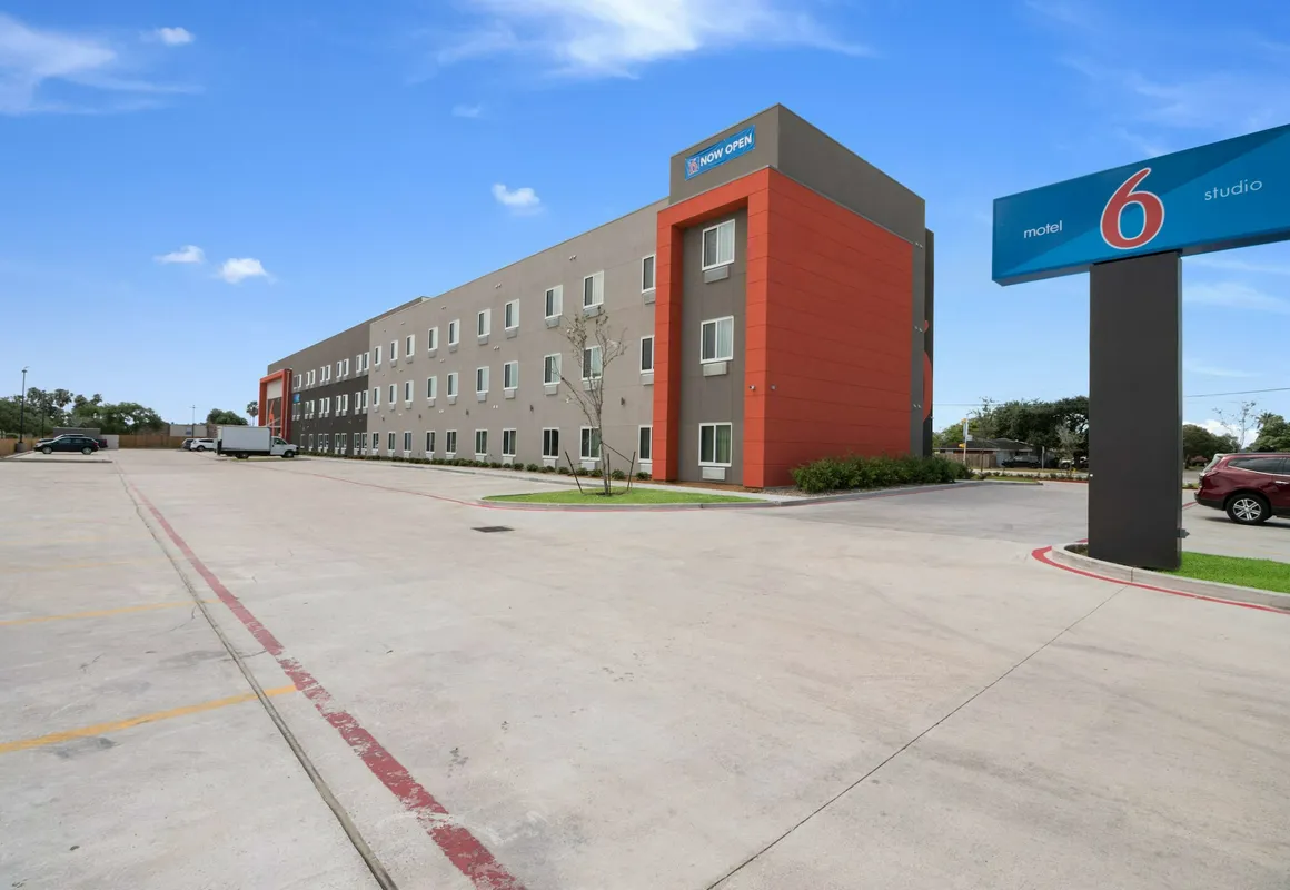 Motel 6 Corpus Christi, TX hotel hero