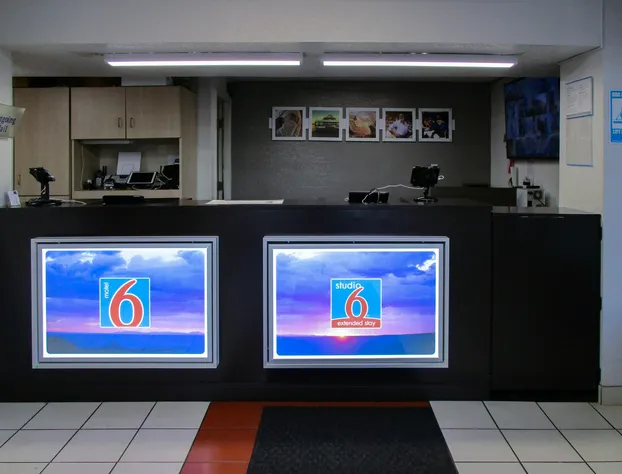 Studio 6 Little Rock, AR - West hotel detail image 2