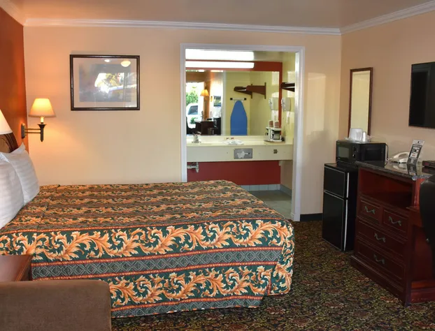 Dynasty Suites Santa Fe Springs hotel detail image 4