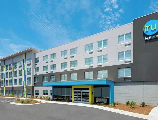 Tru by Hilton Wilmington hotel detail image 3