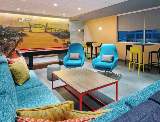 Tru by Hilton Wilmington hotel detail image 4