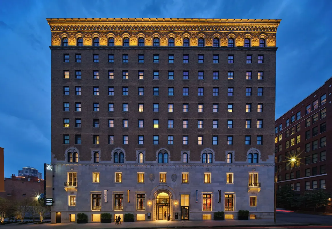 21C Museum Hotel St Louis hotel hero