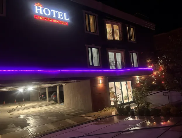 Lakeview Hotel hotel detail image 1
