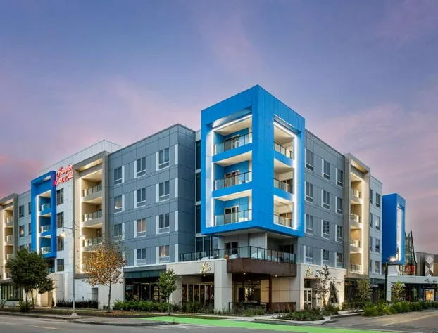 Hampton Inn & Suites Rochester Downtown hotel detail image 1