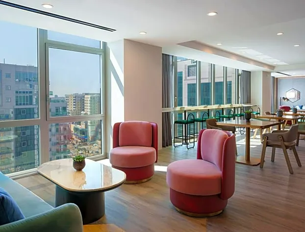 Renaissance New York Flushing Hotel at Tangram hotel detail image 4