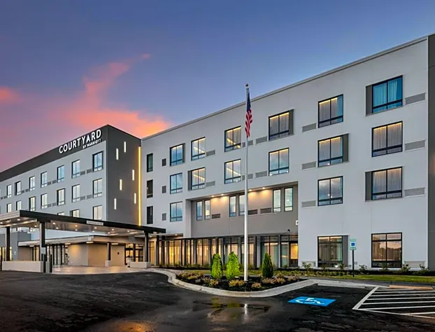 Courtyard by Marriott Conway hotel detail image 1