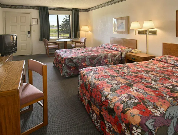 Economy Inn And Suites hotel detail image 3