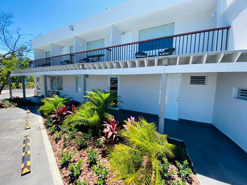 Marina de Salinas hotel hero