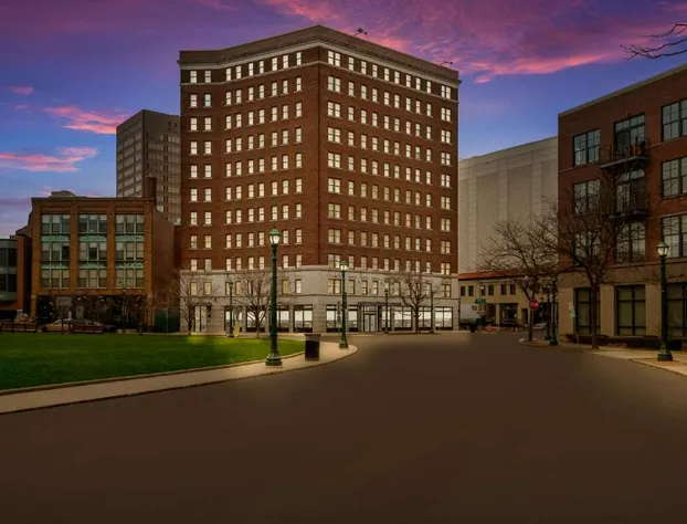 Best Western Syracuse Downtown Hotel and Suites hotel detail image 1