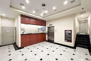 Rodeway Inn hotel hero