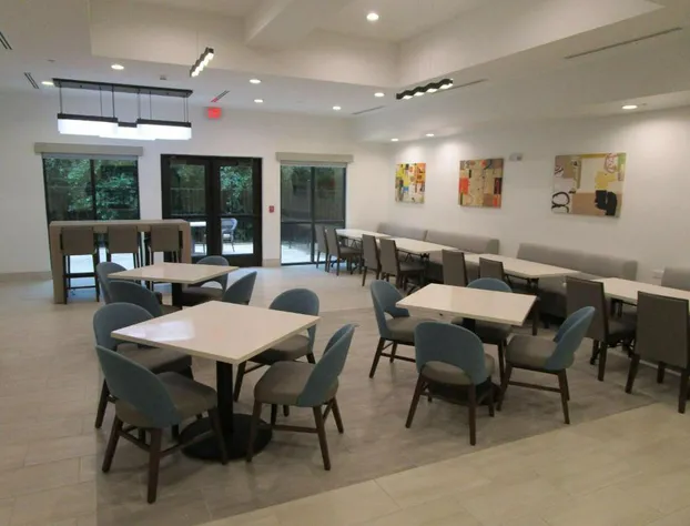 Best Western Plus Bonham hotel detail image 4