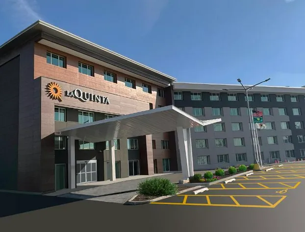 La Quinta by Wyndham Chicago O'Hare Airport hotel detail image 4