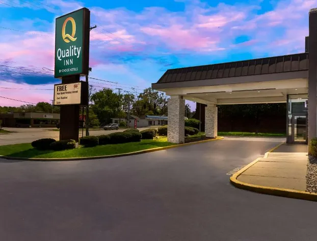 Quality Inn South Bend Near Notre Dame hotel detail image 1