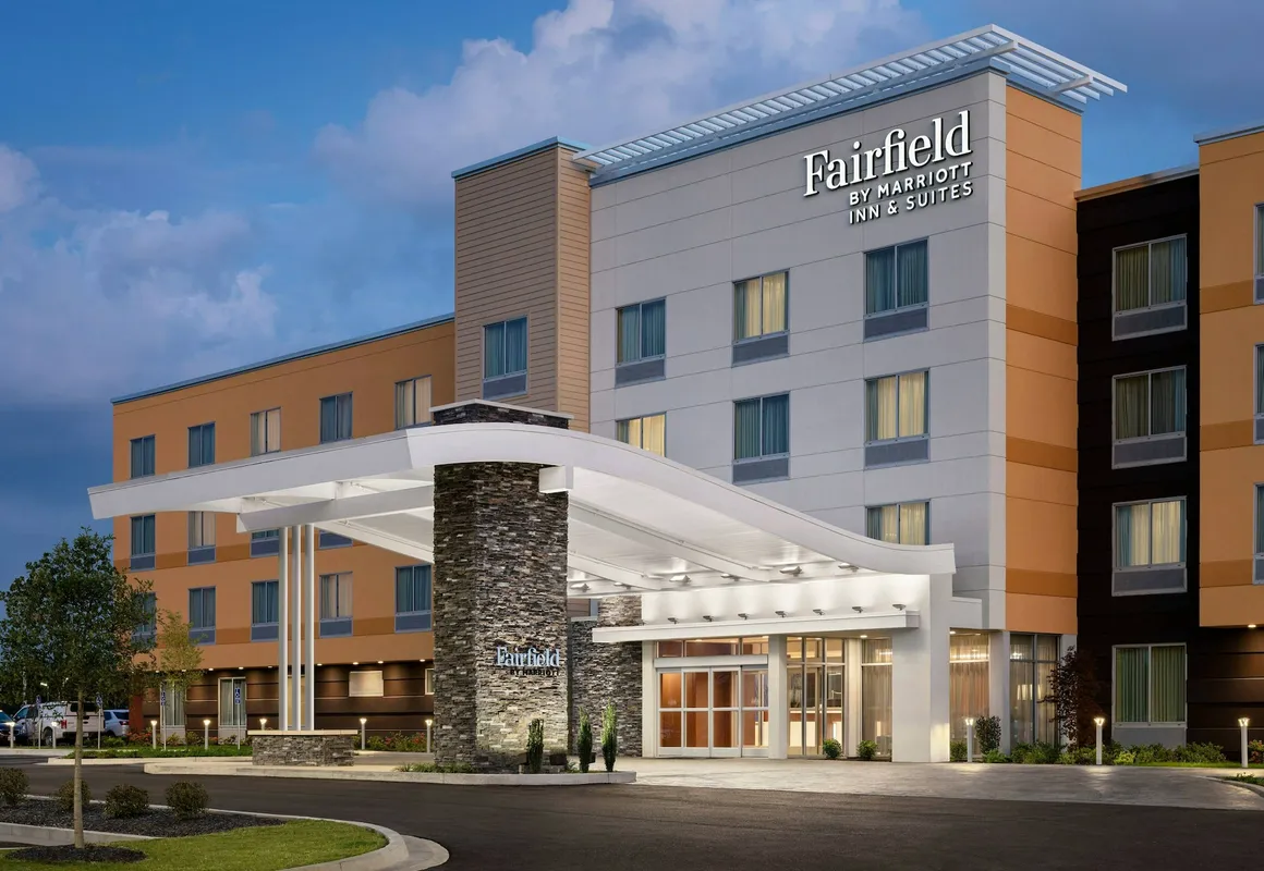 Fairfield by Marriott Inn & Suites Winters Davis hotel hero