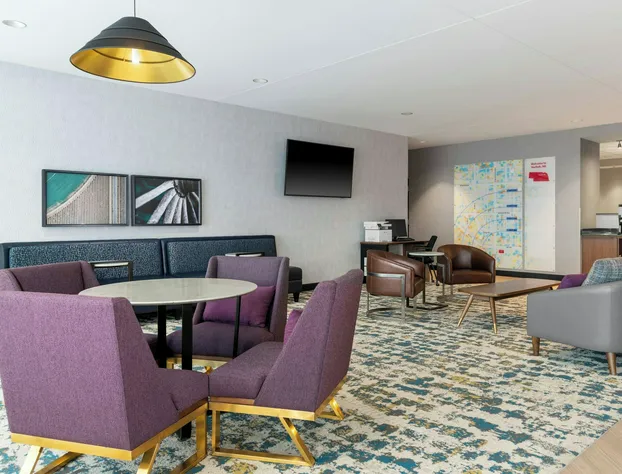 Fairfield Inn & Suites By Marriott Norfolk hotel detail image 2