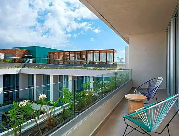 Aloft Playa Del Carmen hotel detail image 1