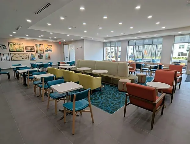 Home2 Suites By Hilton Cincinnati Midtown Oakley hotel detail image 1