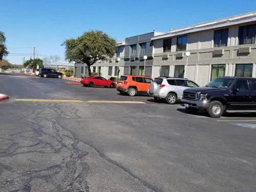 Travelodge By Wyndham San Antonio Downtown Northeast hotel detail image 2