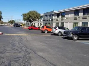 Travelodge By Wyndham San Antonio Downtown Northeast hotel detail image 3