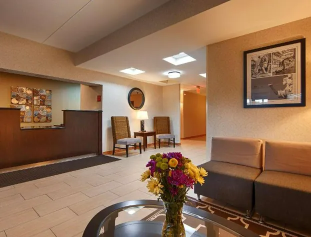 Days Inn by Wyndham Indiana Benjamin Franklin Highway hotel detail image 4