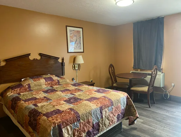 Hoosier Travel Lodge hotel detail image 4