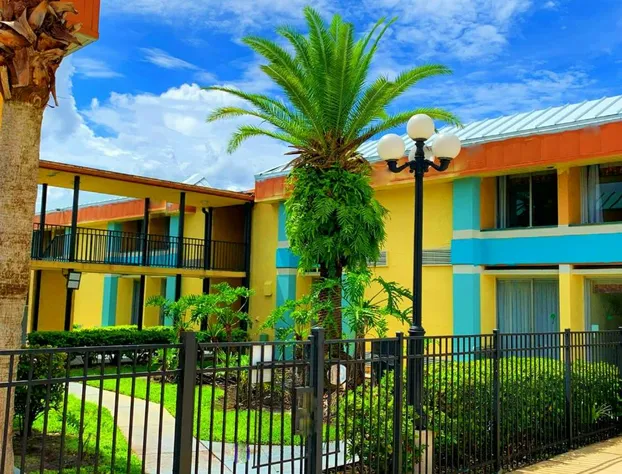 Bposhtels Orlando Florida Mall hotel detail image 3