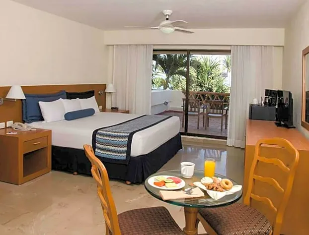 Plaza Pelícanos Grand Beach Resort hotel detail image 4