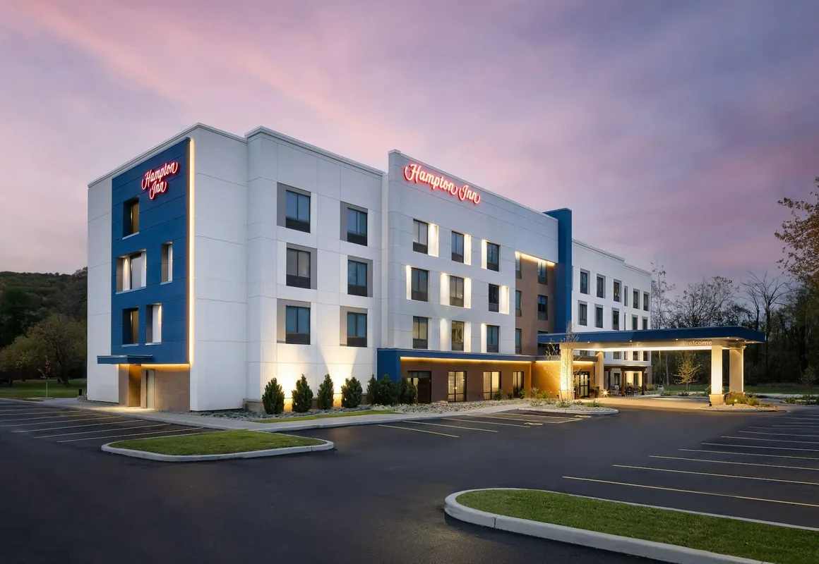 Hampton Inn Hornell hotel hero