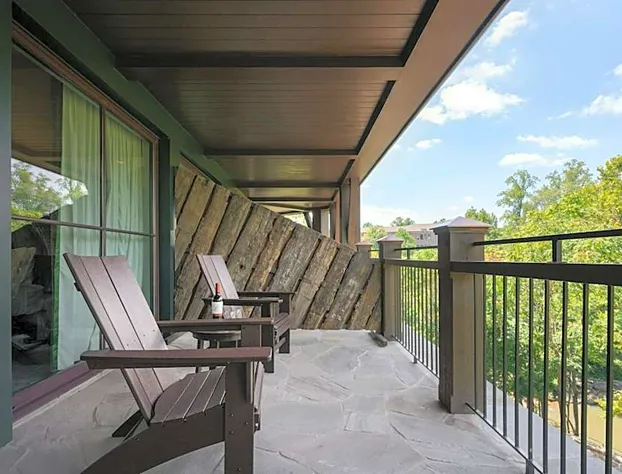 Grand Bohemian Lodge Greenville, Autograph Collection hotel detail image 4